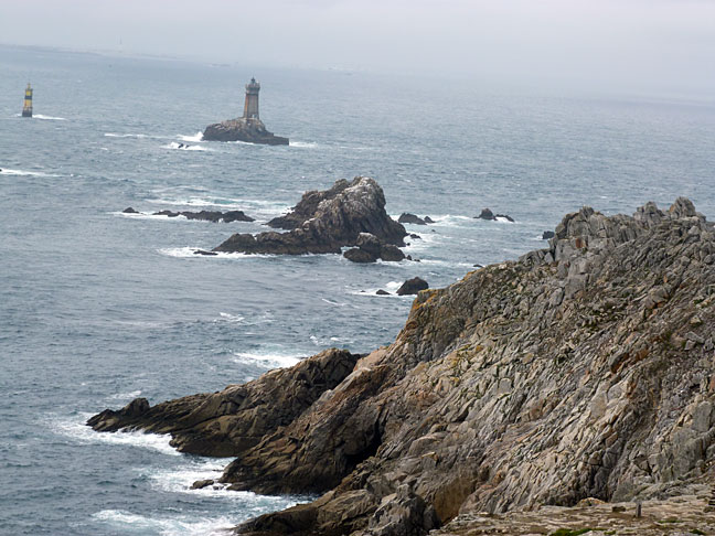b_lighthouse_pteraz