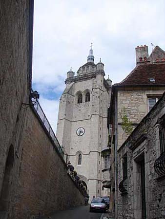 dijon_arch