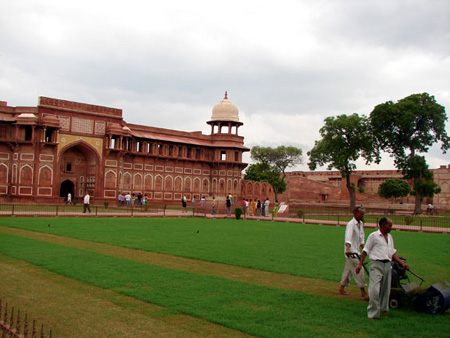 5redfort_agra