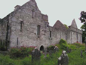 ruins_cemetery2