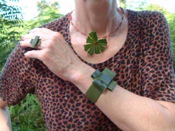 palmjewelry_lo
