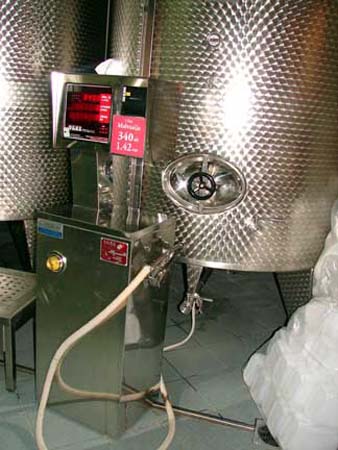 wine_pump