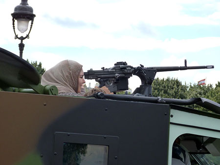 girl_gunner