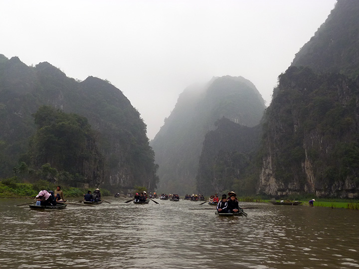 e1_river_outing