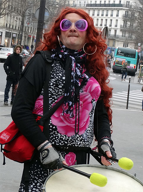 b_drag_drummer