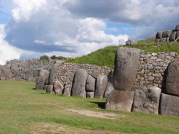 h_Sacsayhuamán